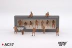 Mini GT 1:64 AC17 Camel Trophy Crew Figure Set – Diorama Pit Crew