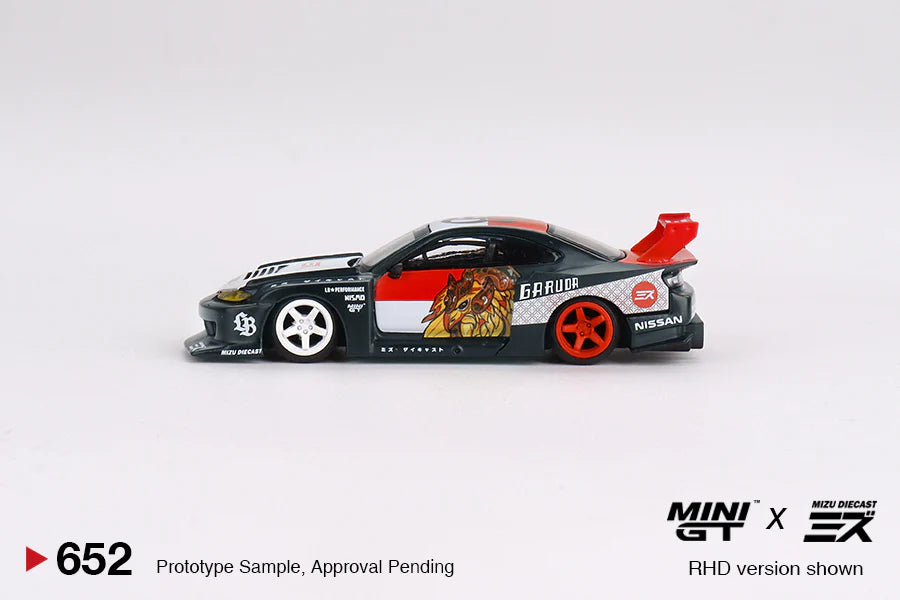 MINI GT 1:64 Nissan Silvia S15 LB★WORKS × MIZU Diecast EX (RHD)