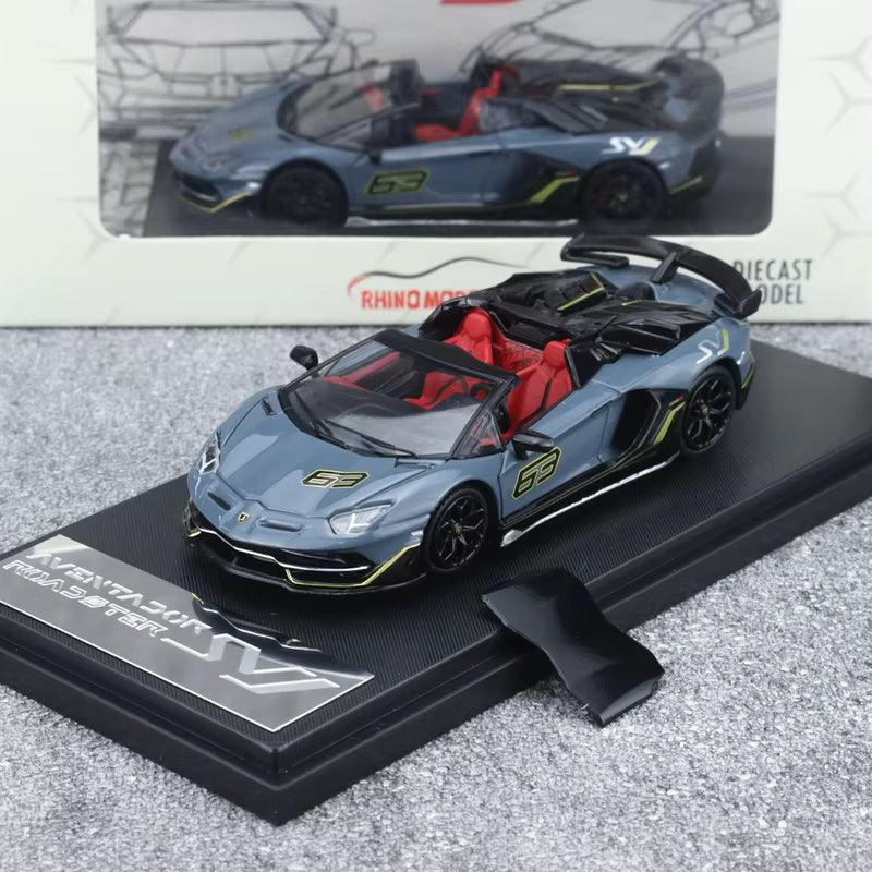 Rhino Model 1:64 Lamborghini Aventador SVJ Roadster – Grey Limited Edition