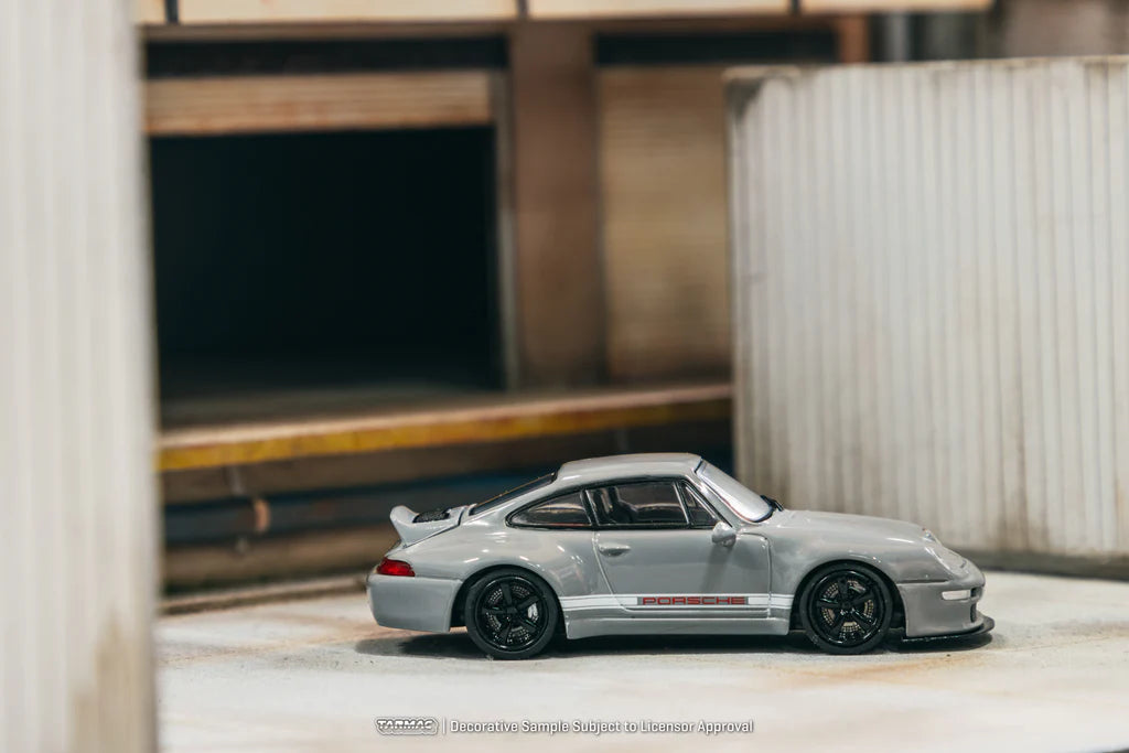 Tarmac Works Porsche 911 (993) Remastered by Gunther Werks