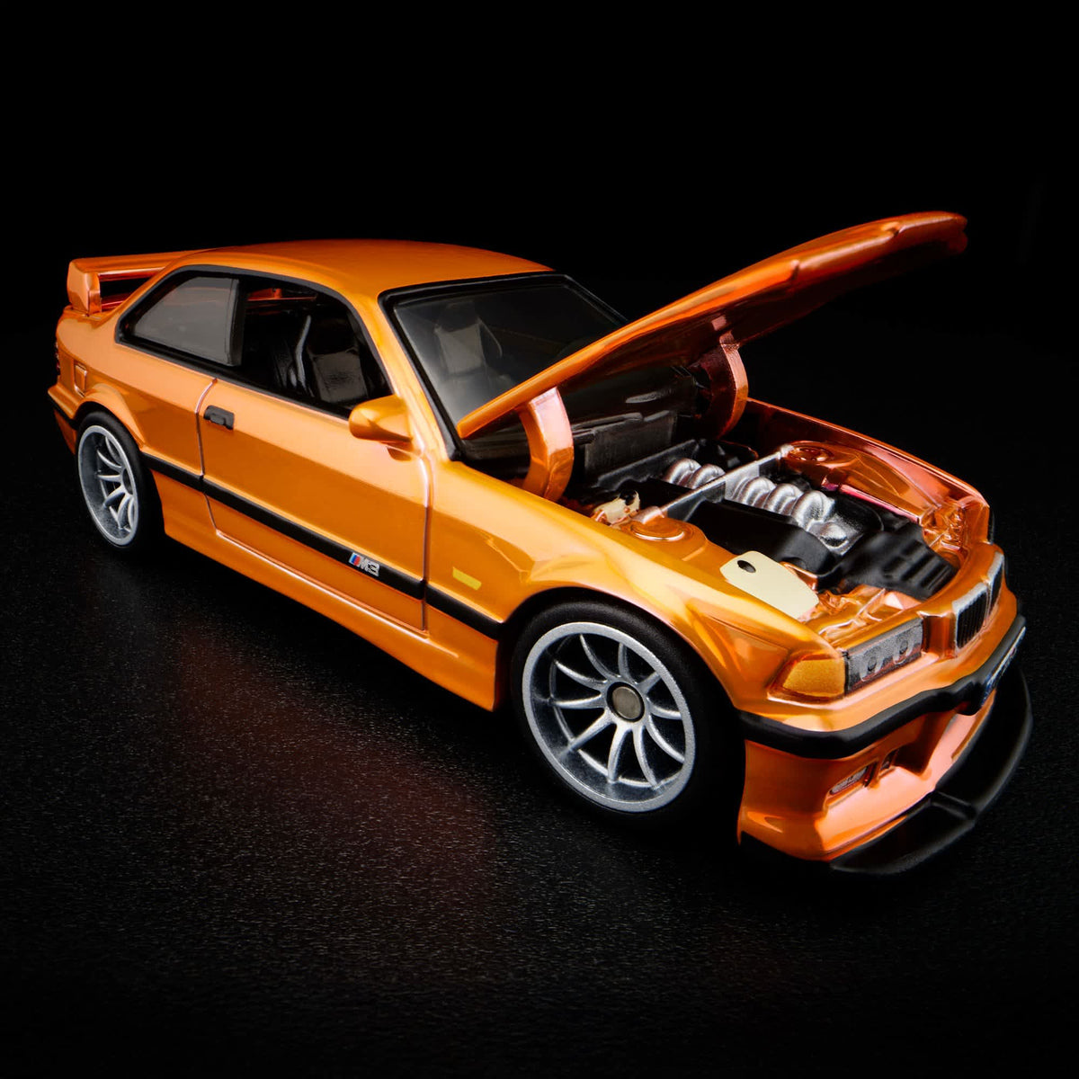 Hot Wheels RLC BMW M3 LTW JCP08 opening hood and detailed engine