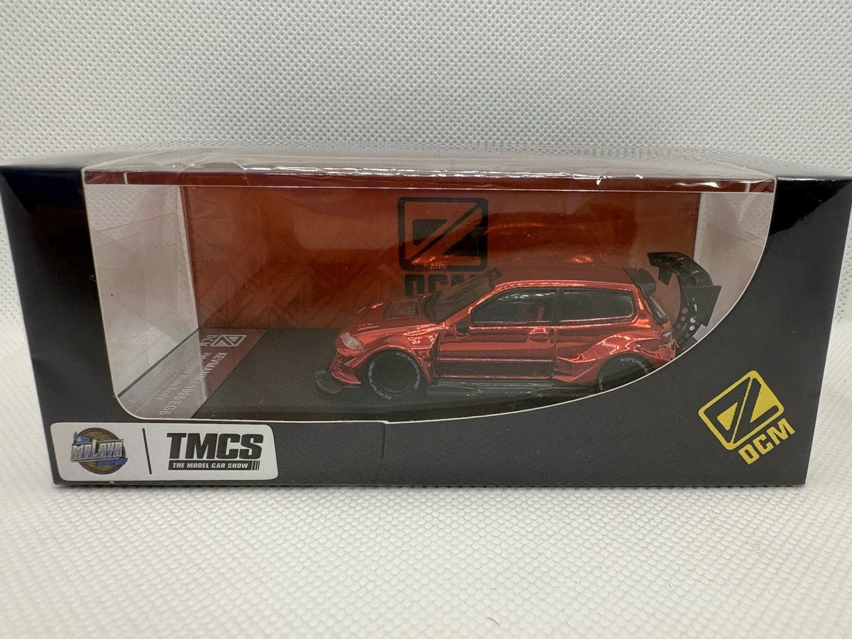 DCM Kevmannz EG6 Chrome Red TMCS 2025 — Side view with display packaging