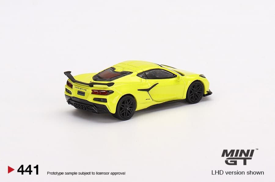 MINI GT 1:64 Chevrolet Corvette Z06 – Accelerate Yellow