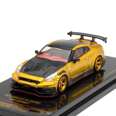 INNO64 Nissan GT-R R35 Top Secret Gold Chrome TAS 2024 Kuala Lumpur Exclusive