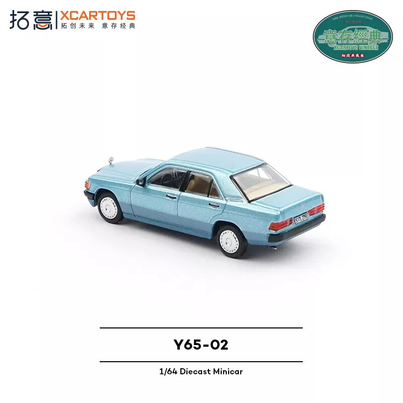 XCARTOYS 1:64 Mercedes-Benz 190E (W201) Blue Y65-02 Classic Sedan